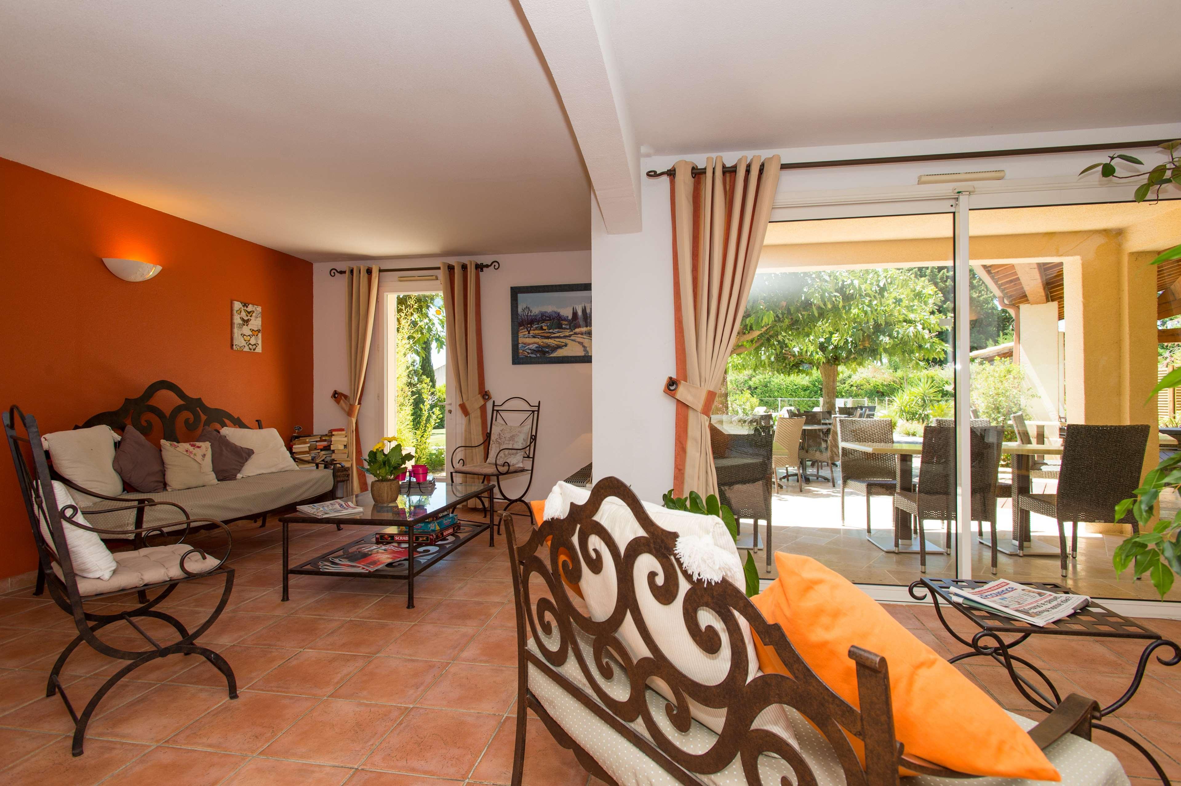 Best Western Hotel Aurelia Maussane-les-Alpilles Exterior photo